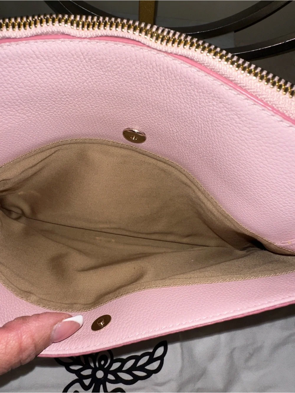 MCM Pink Logo-Print Crossbody Bag - Picture 2 of 13